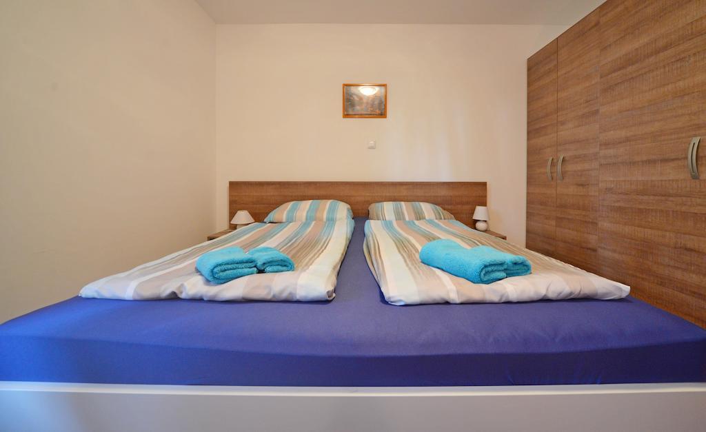 Guest House Rudine Slunj Rum bild