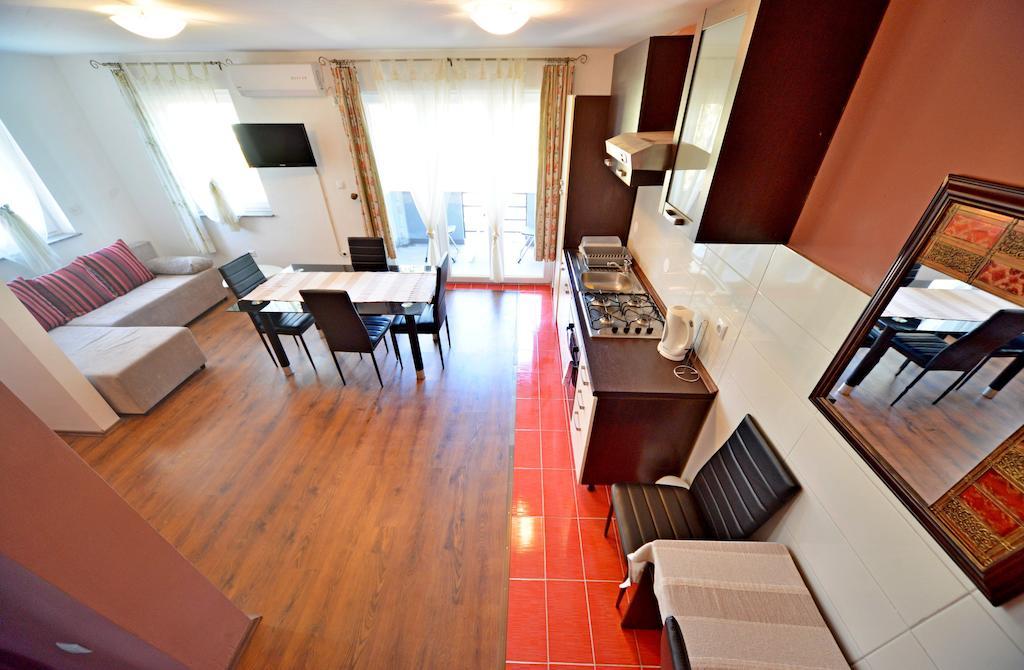 Guest House Rudine Slunj Rum bild