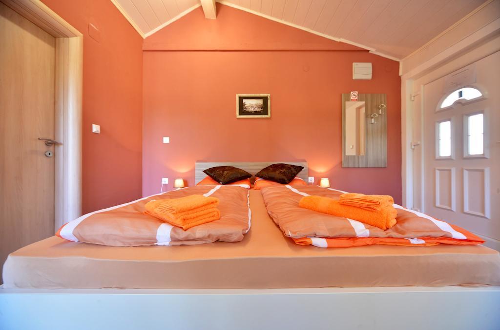 Guest House Rudine Slunj Rum bild