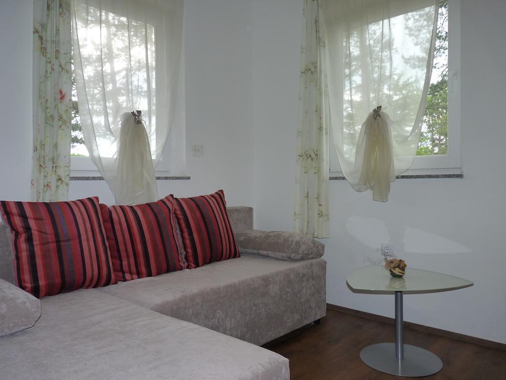 Guest House Rudine Slunj Rum bild
