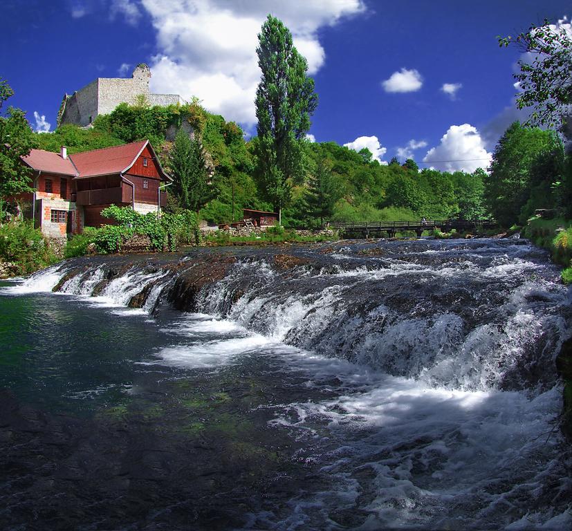 Guest House Rudine Slunj Exteriör bild