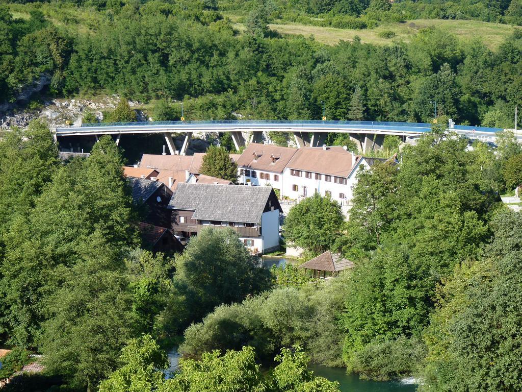 Guest House Rudine Slunj Exteriör bild
